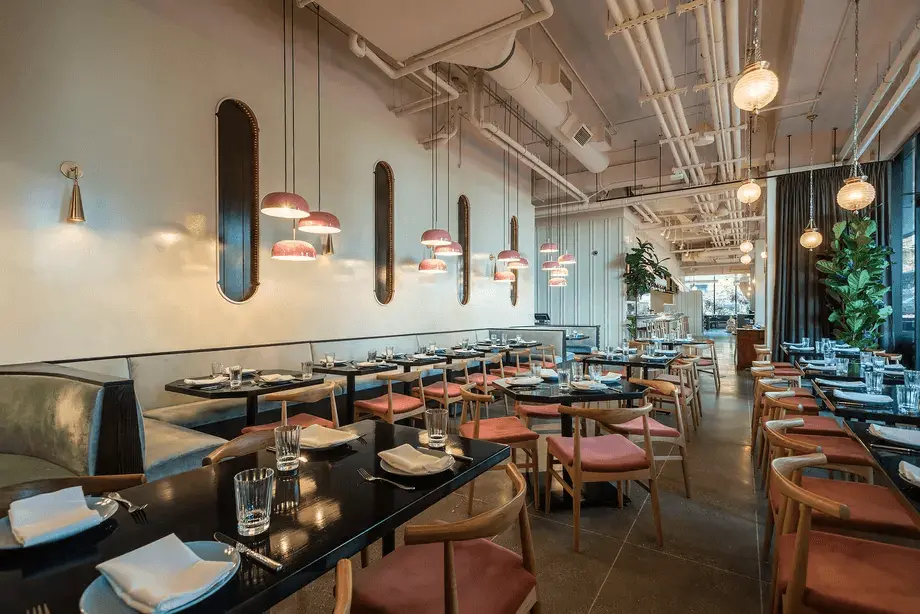 Alice restaurant dining room 2